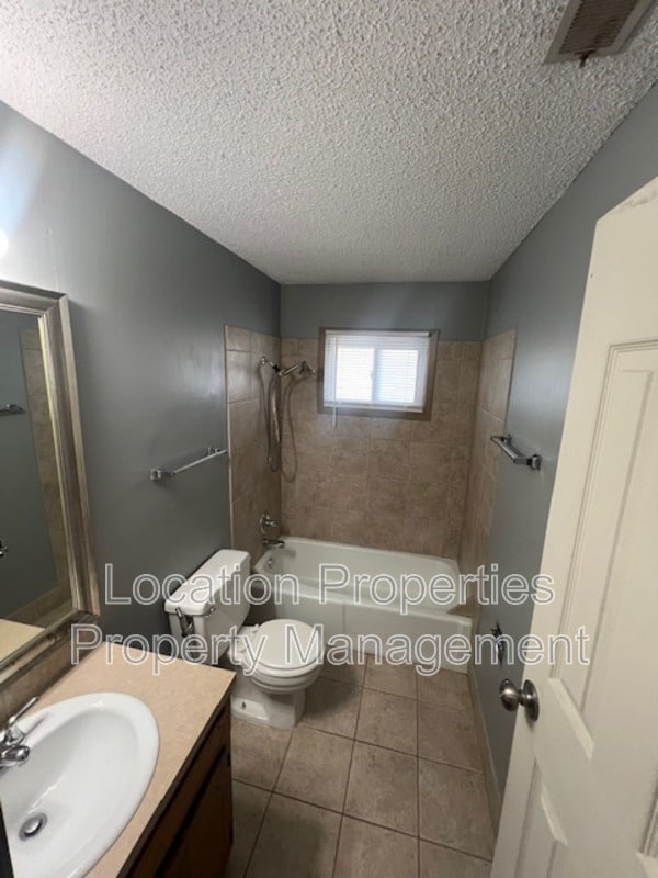 Photo - 1300 Kentucky St