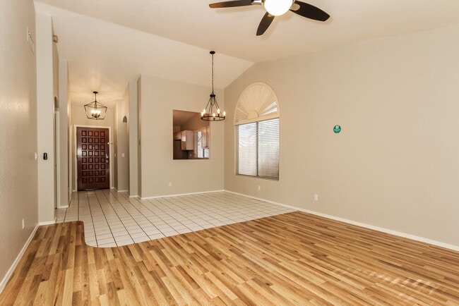 Photo - 7034 N 28th Dr