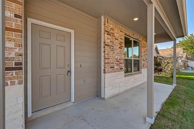 Photo - 7074 Gentle Breeze Dr