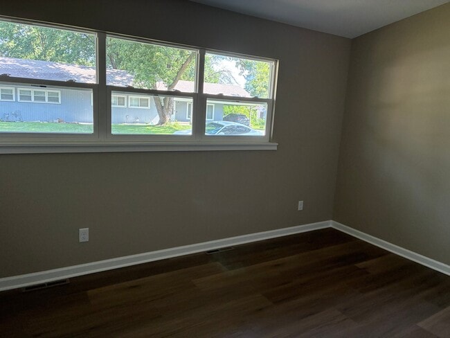 Photo - 418 Ranchero Pl