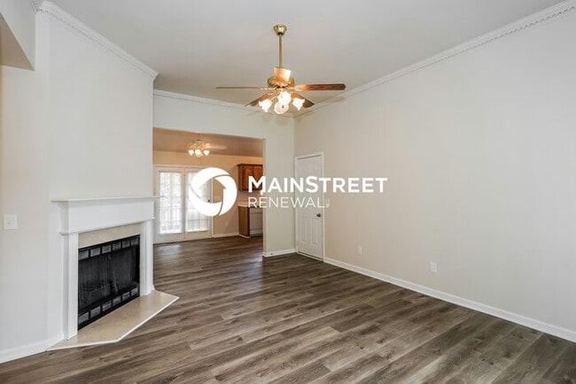 Photo - 3 Bedroom Pet-Friendly Home in GOODLETTSVILLE, TN with Main Street Renewal