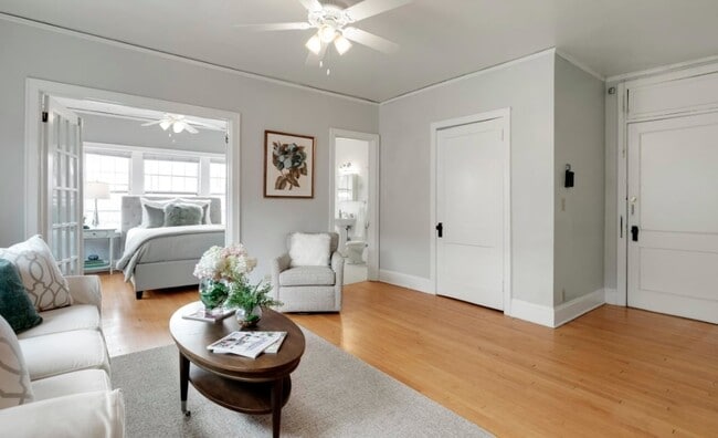 Photo - 3137 Aldrich