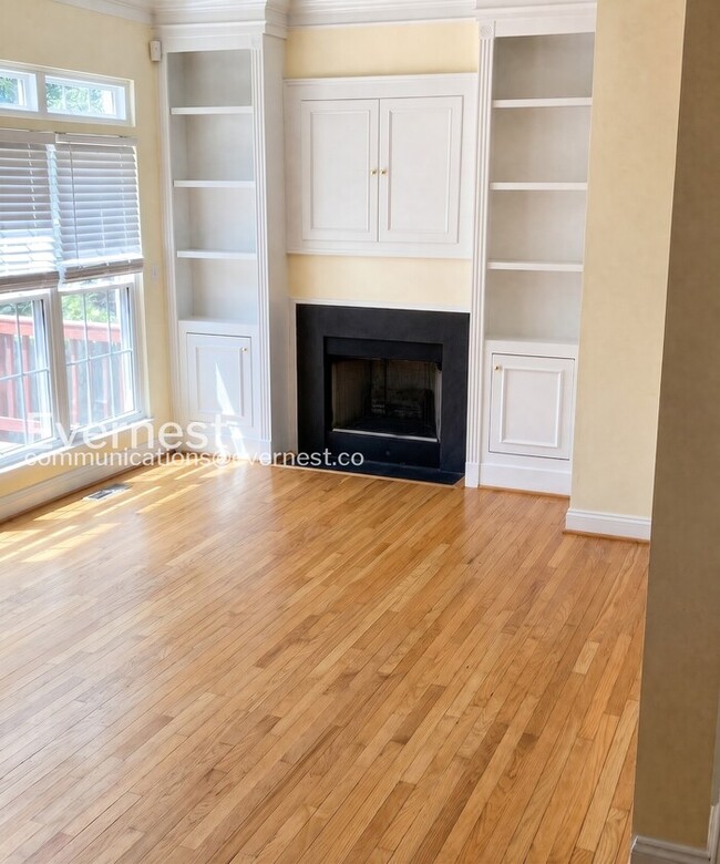 Photo - 9306 Hedgeford St