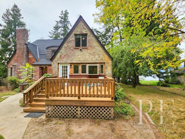 Photo - Waterfront Tudor on 2+ Acres | Private, Vi...