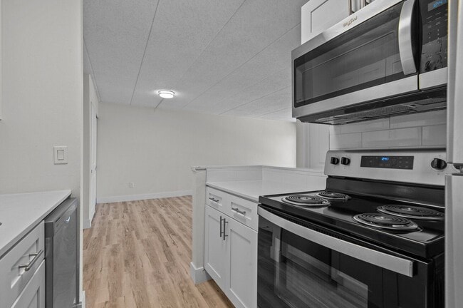 Photo - Residences of Troy Apartments - Troy, MI