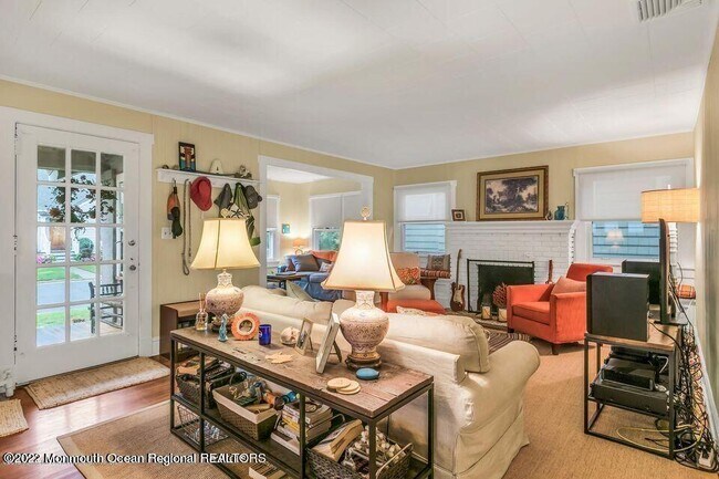 Photo - 2121 Edgewood Pl