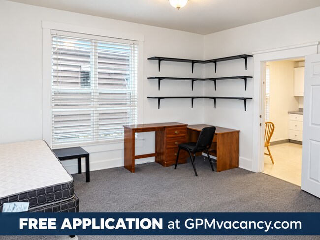 304 S Busey Ave Unit 1