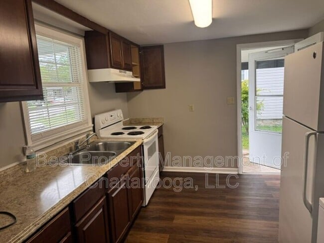 Photo - 4311 Lazard St