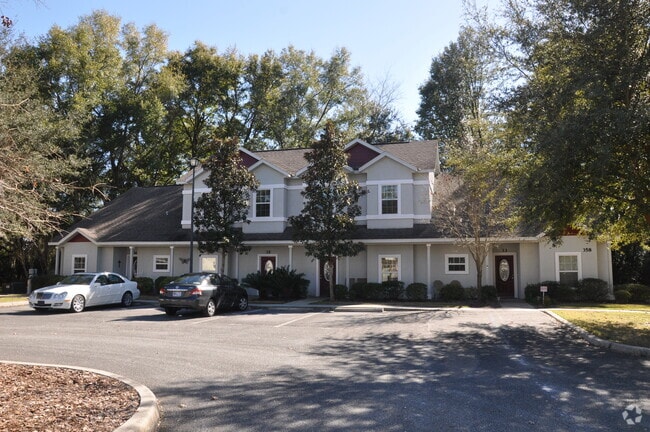 Building Photo - 358 SW 145th Dr Unit 35 Rental