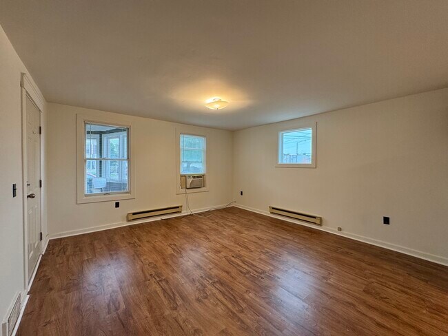 Photo - 39 E Church St Unidad 1W