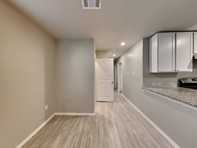 Photo - 8126 Serro Medina