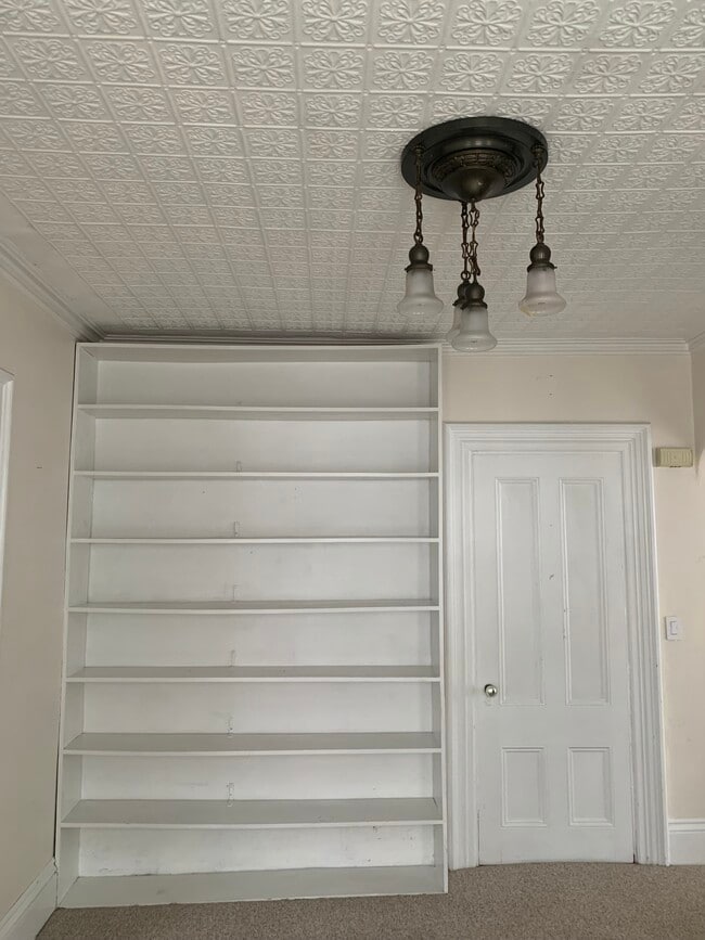 Photo - 41 Ohio St Unit One bedroom  clean