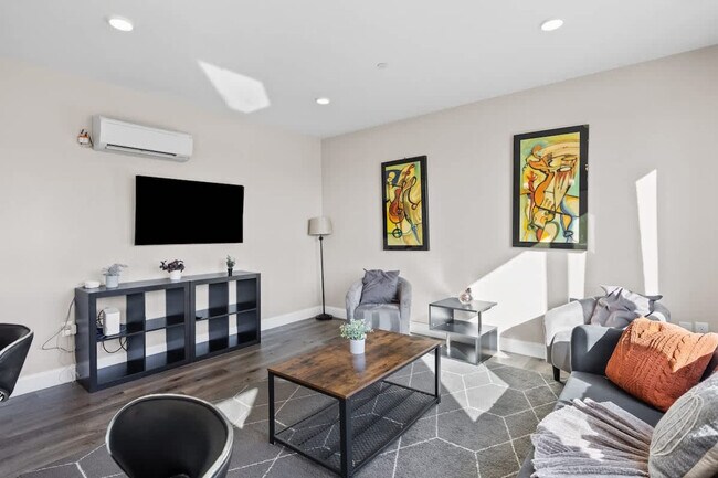 Photo - 140 Pearl St Unit SI ID1470148P