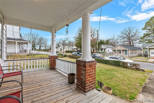 Photo - 3708 Lawson St