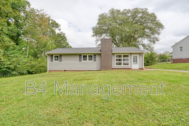 Photo - 620 Greenhill Rd