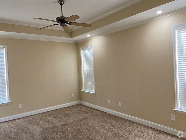 Building Photo - 933 Woody Hill Cir Rental