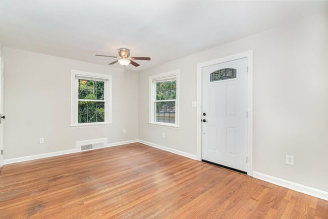 Photo - 2 Bed / 1 Bath House - Downtown Historic S...