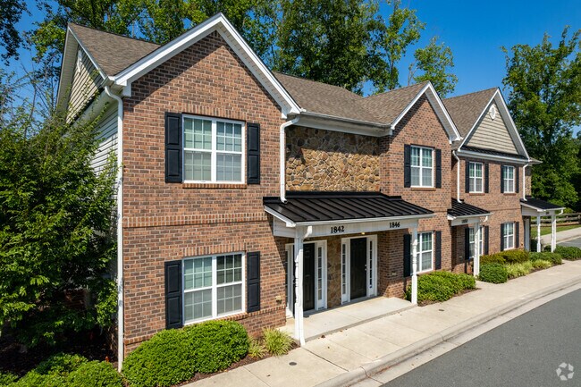 Photo - Deacon Station Apartments