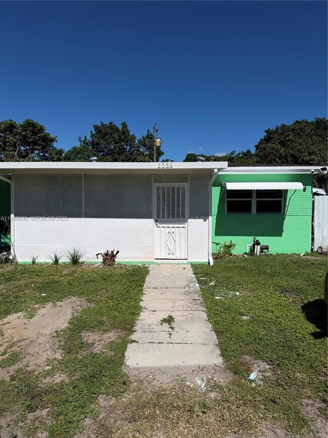 Building Photo - 6239 Grant Ct