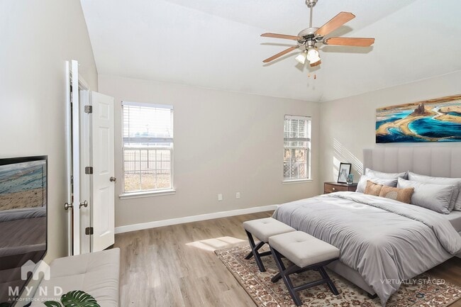 8313 Regal Bend Dr