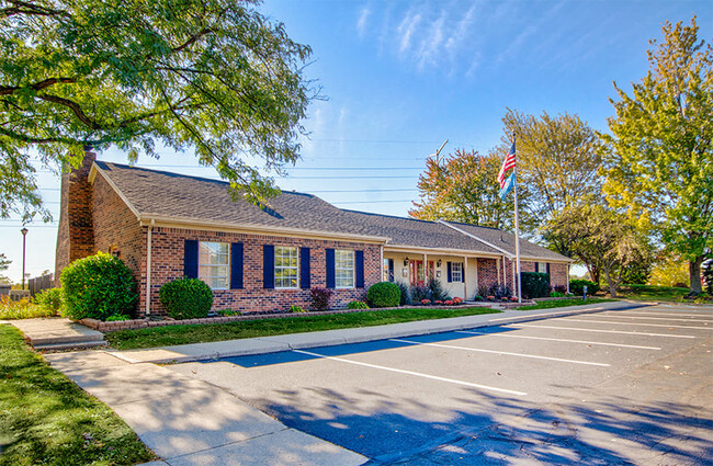 Building Photo - Briarwood of Toledo Rental