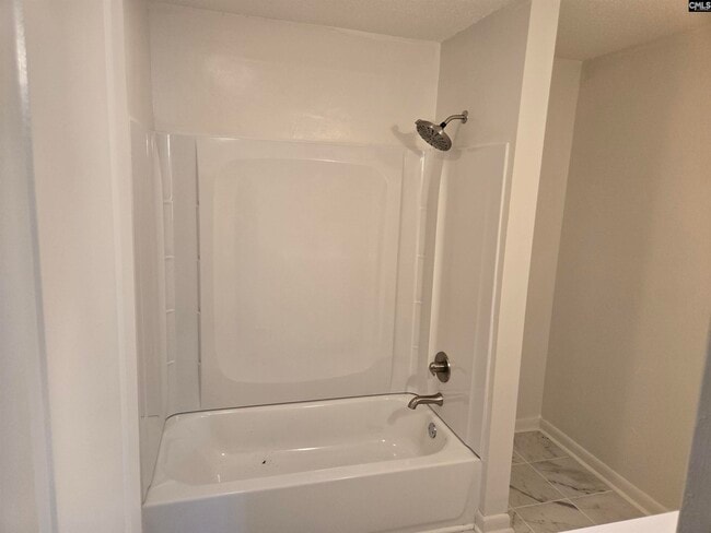 Photo - 3260 Broughton St