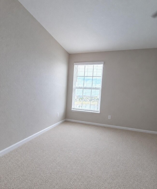 5797 Freshwater Cyn Dr
