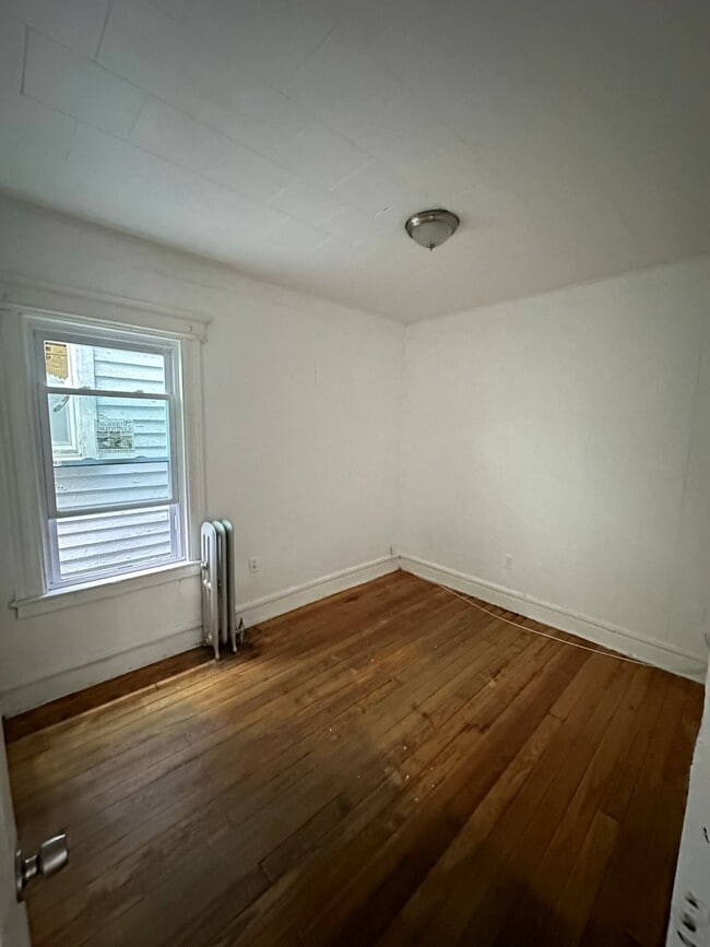 Photo - 309 Ellis Ave