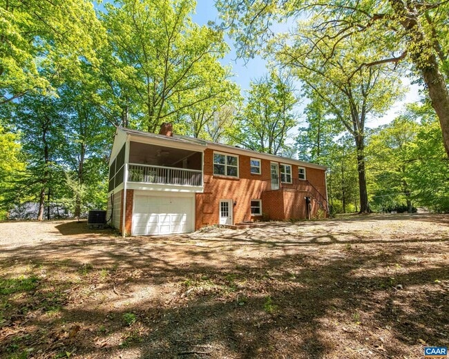 Photo - 337 Carrsbrook Dr