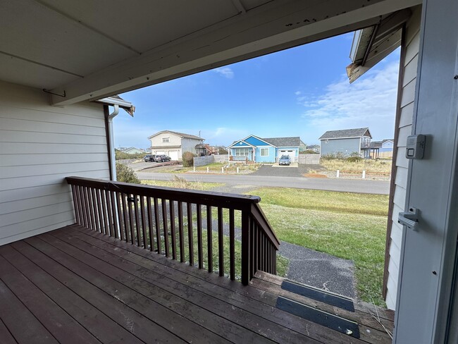 Photo - 1106 Fairwood Dr SW