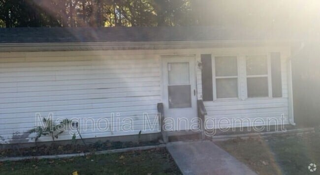 Building Photo - 1741 Epsom Rd Rental