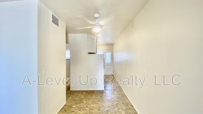 Photo - 1418 N Jones Blvd