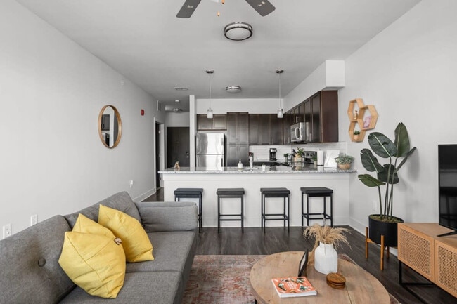 Photo - 1425 E 86th St Unit ID1014566P