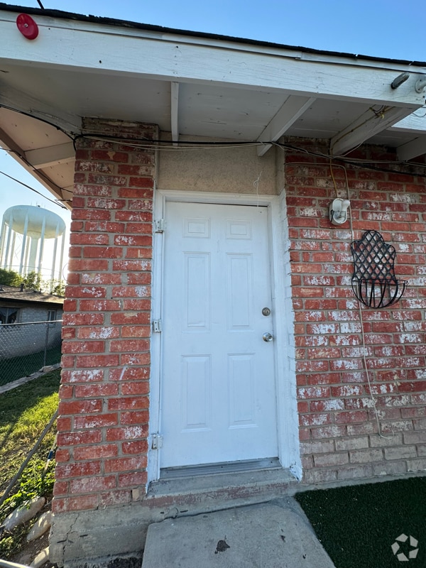 Building Photo - 11203 Belair Dr Rental