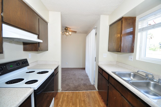 Crestview Apartments