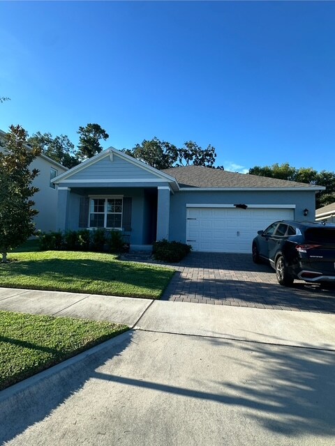 Building Photo - 5684 Galloping Dr Rental