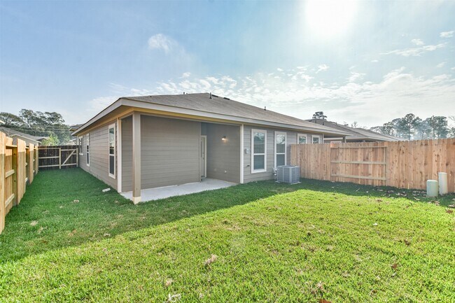 Photo - 9800 Grosbeak Ln