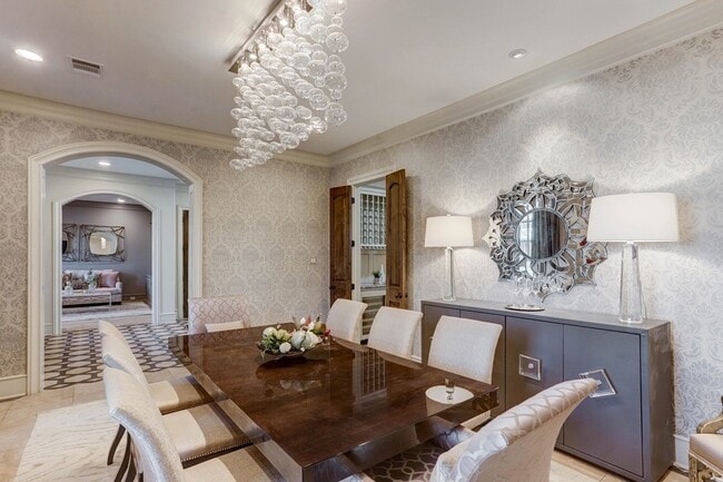 Photo - 3749 Olympia Dr