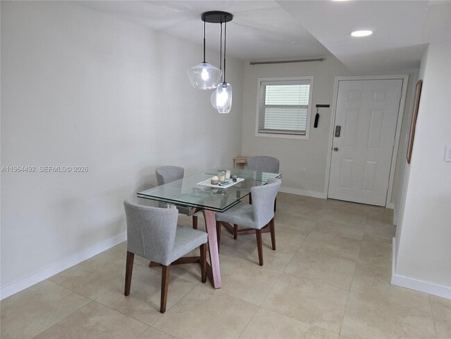 Photo - 1498 Jefferson Ave Unit 304