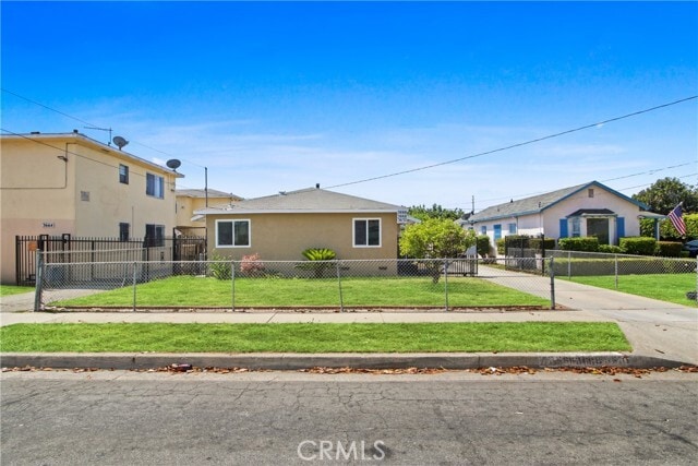 Building Photo - 3668 W 113th St Rental