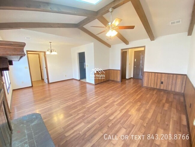 Photo - 417 Surfside Dr