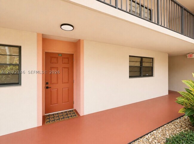 Photo - 10985 SW 107th St Unit 105