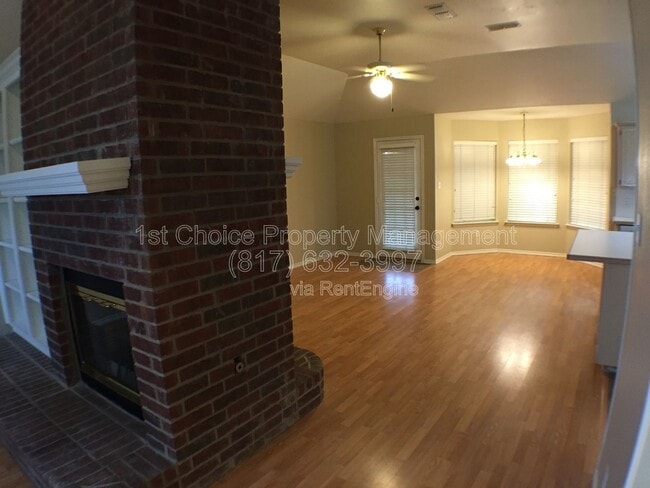 Photo - 1834 Meadow Crest Dr