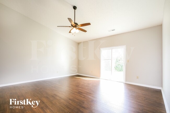 Photo - 1301 Greenbriar Wy