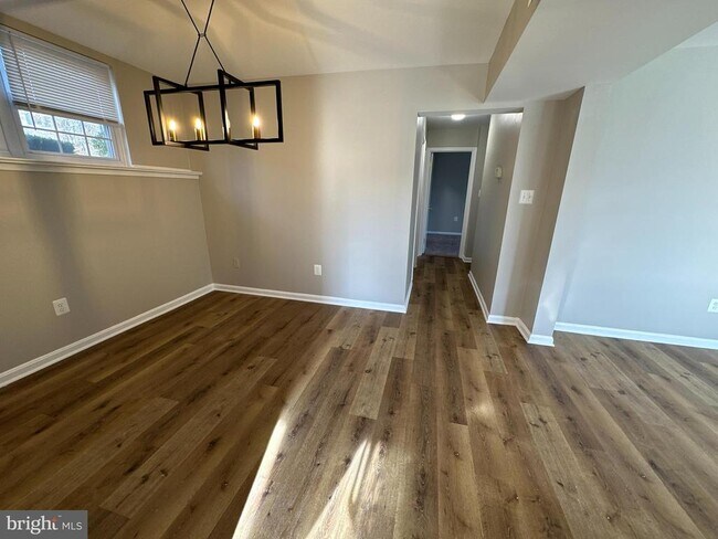 Photo - 25141 Tralee Ct