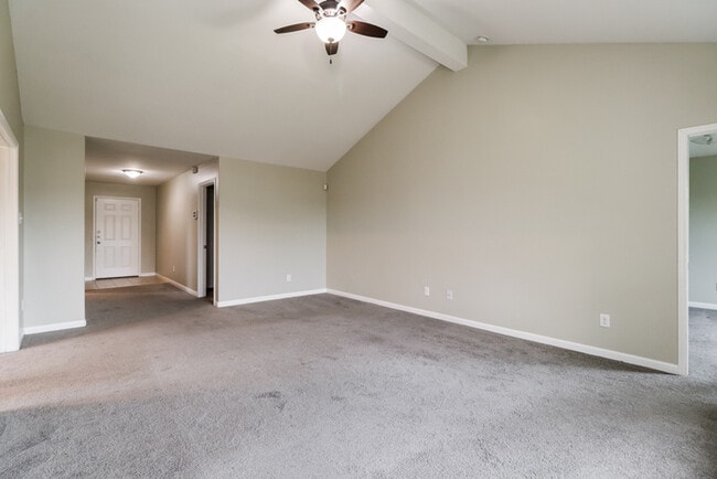 Photo - 4810 Tulip Trail Ln