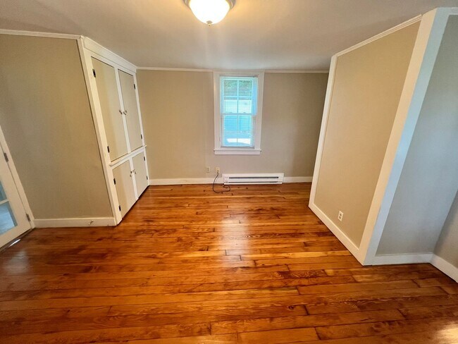 Photo - 33 S Main St Unit 33 South Main St -  B