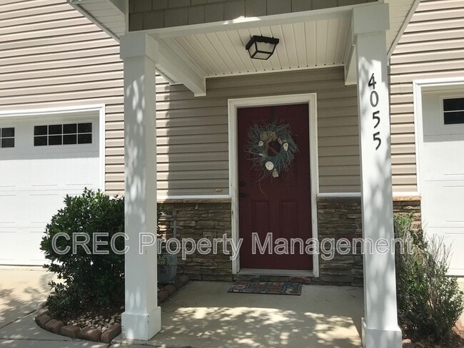 Photo - 4055 Hartland St