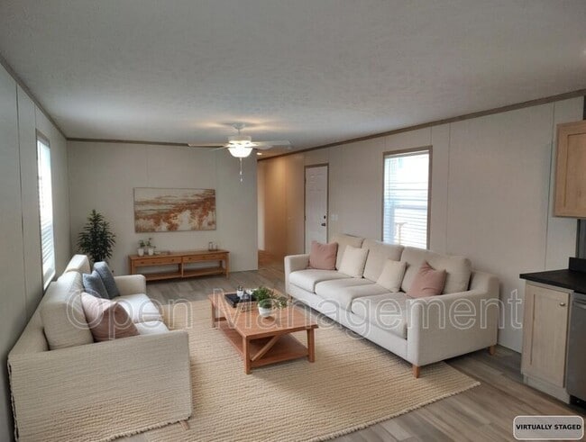 Building Photo - 24 Erin Ln