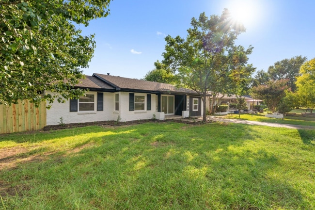 Photo - 11380 Lanewood Cir